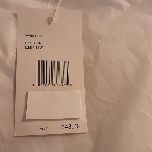 NWT Luv Betsey by Betsey Johnson Cat Wristlet - Picture 4 of 5